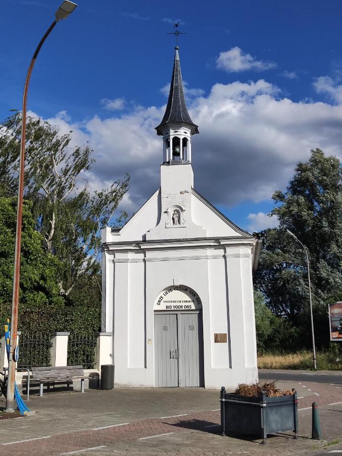 Gasthuis Puytvoet Sint-Niklaas Luaran gambar